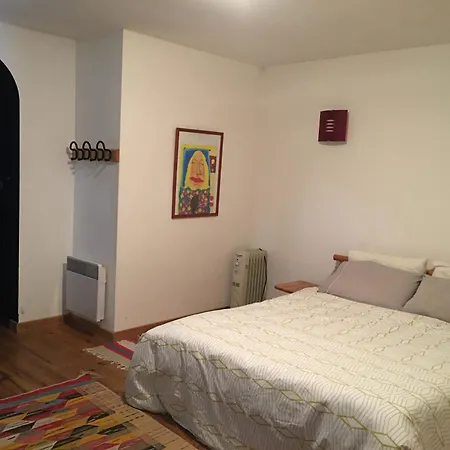 La Breteche 펜션 *